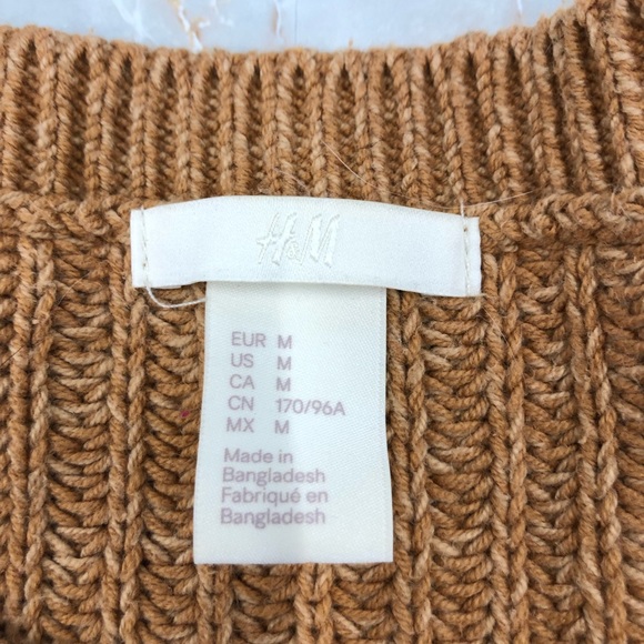 H&M Knit Sweater Size M - Picture 3 of 6